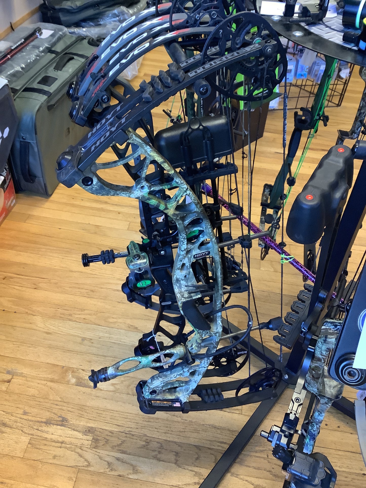 (Used) Hoyt Torrex Loaded