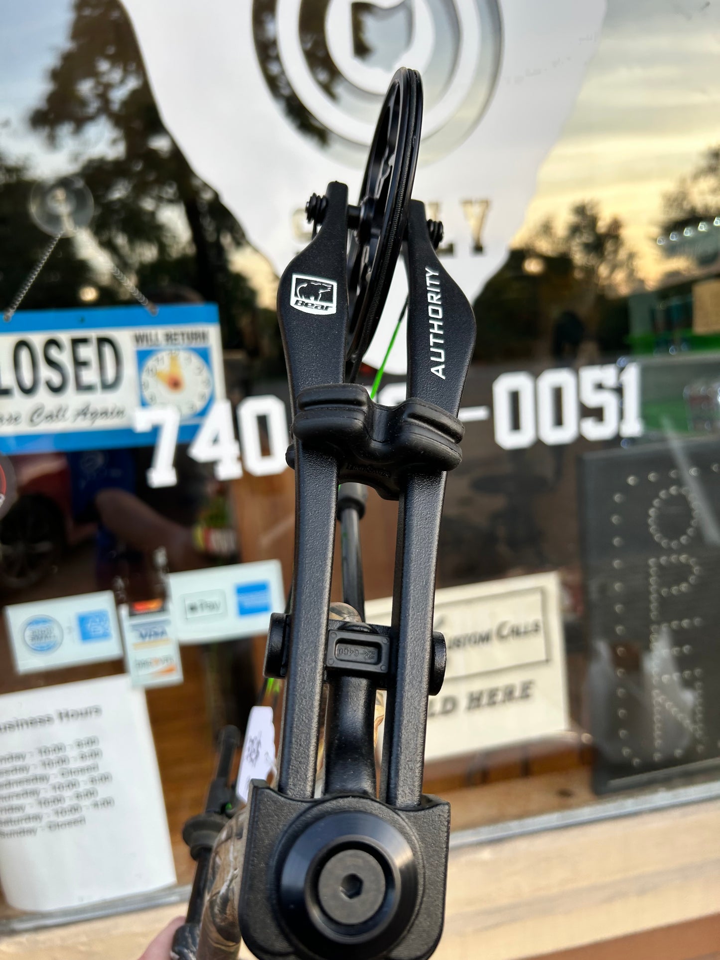 Used Bear Archery Authority/60 pound