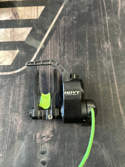 (Used) Hoyt QAD Ultrarest Integrate MX Arrow Rest