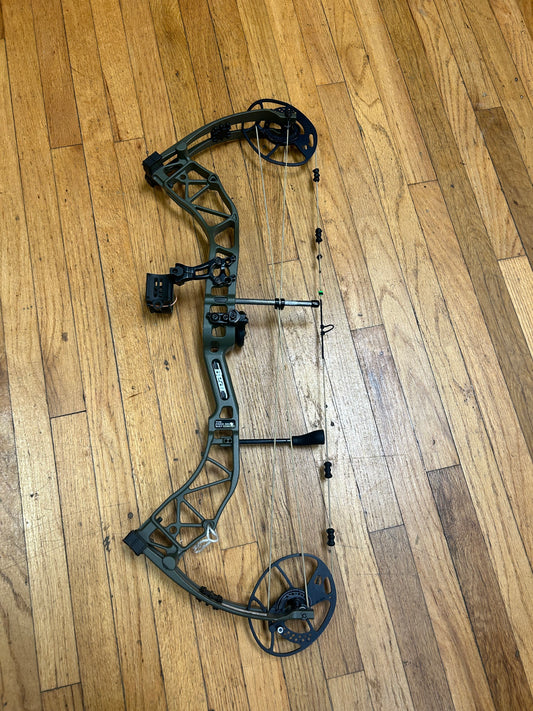 Used Bear Archery Alaskan (LH) (45-60)IB