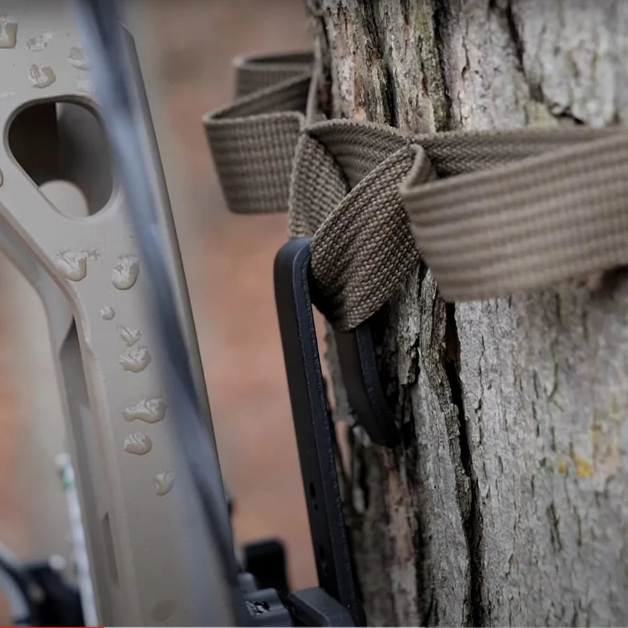 Tethrd Grit - Quickdraw Bow Hanger