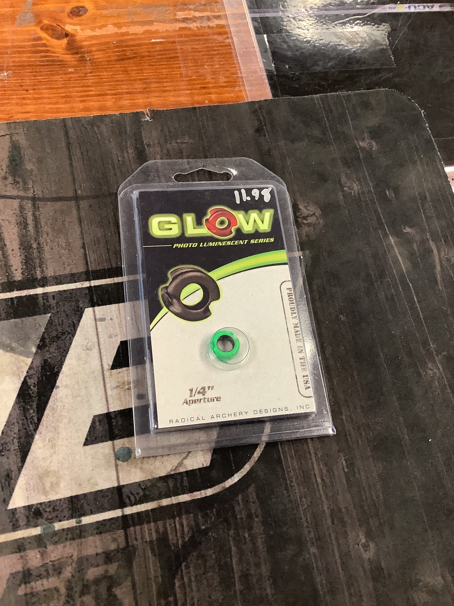 Glow 1/4” Aperture Green
