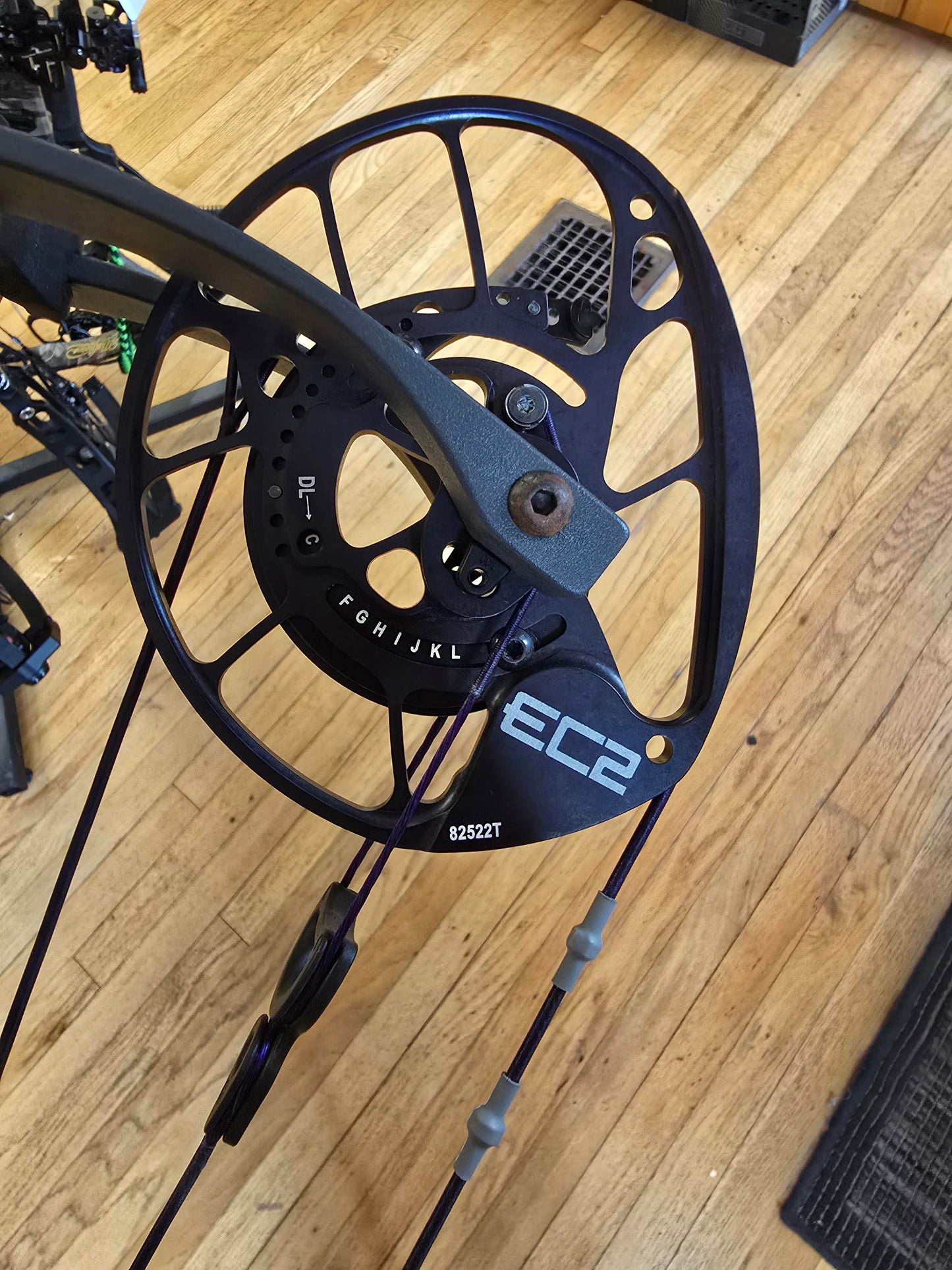 Used PSE Mach 30 DS (Charcoal)