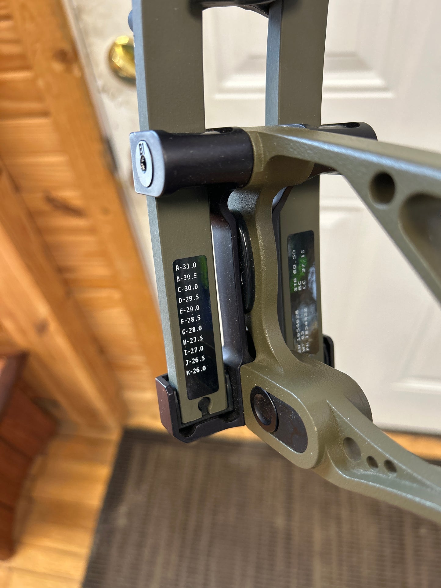 (Used) Hoyt Ventum 33”
