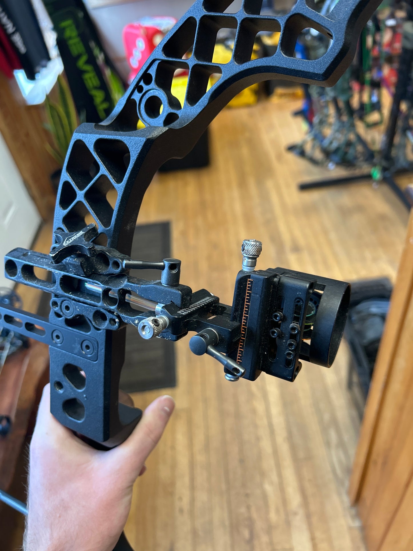 (Used) Mathews ZXT