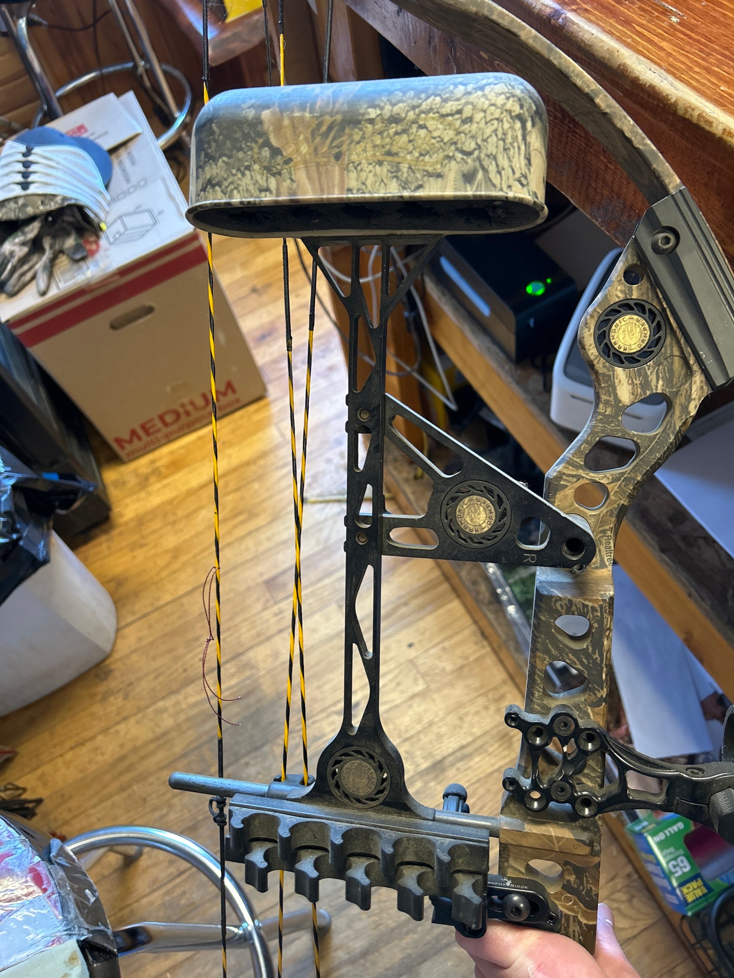(Used) Mathews Conquest 3