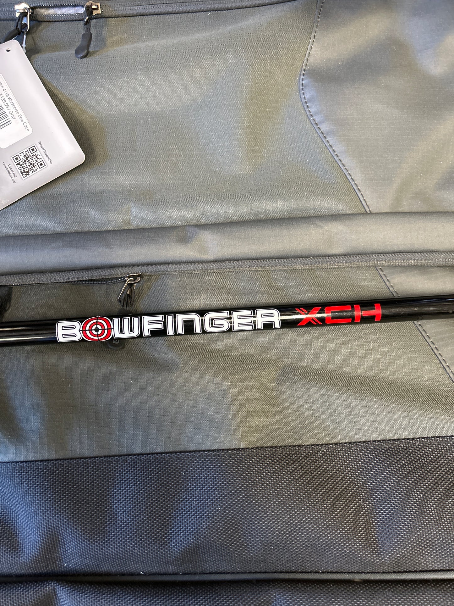 (Used) 28” Bowfinger Black Stabilizer