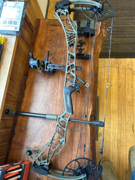 (Used) Mathew’s Lift 29.5