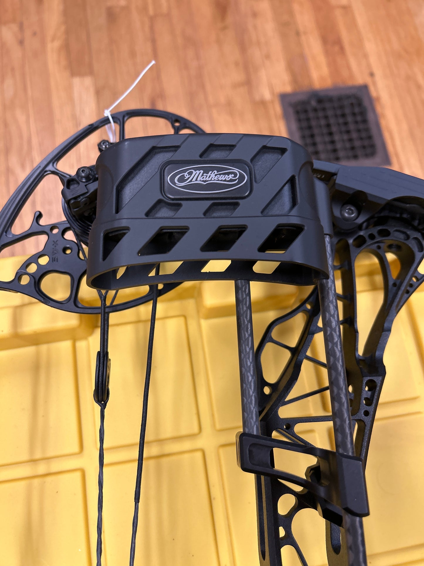 (Used) Mathew’s Lift 29.5 With accessories ￼