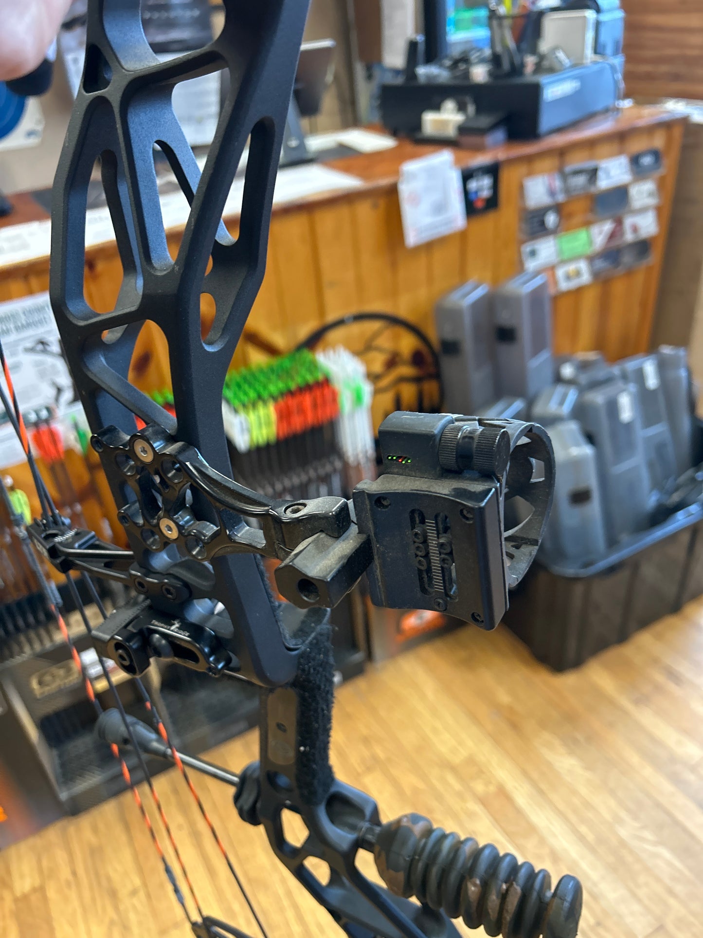 (Used) Elite Ritual with trophy ridge sight