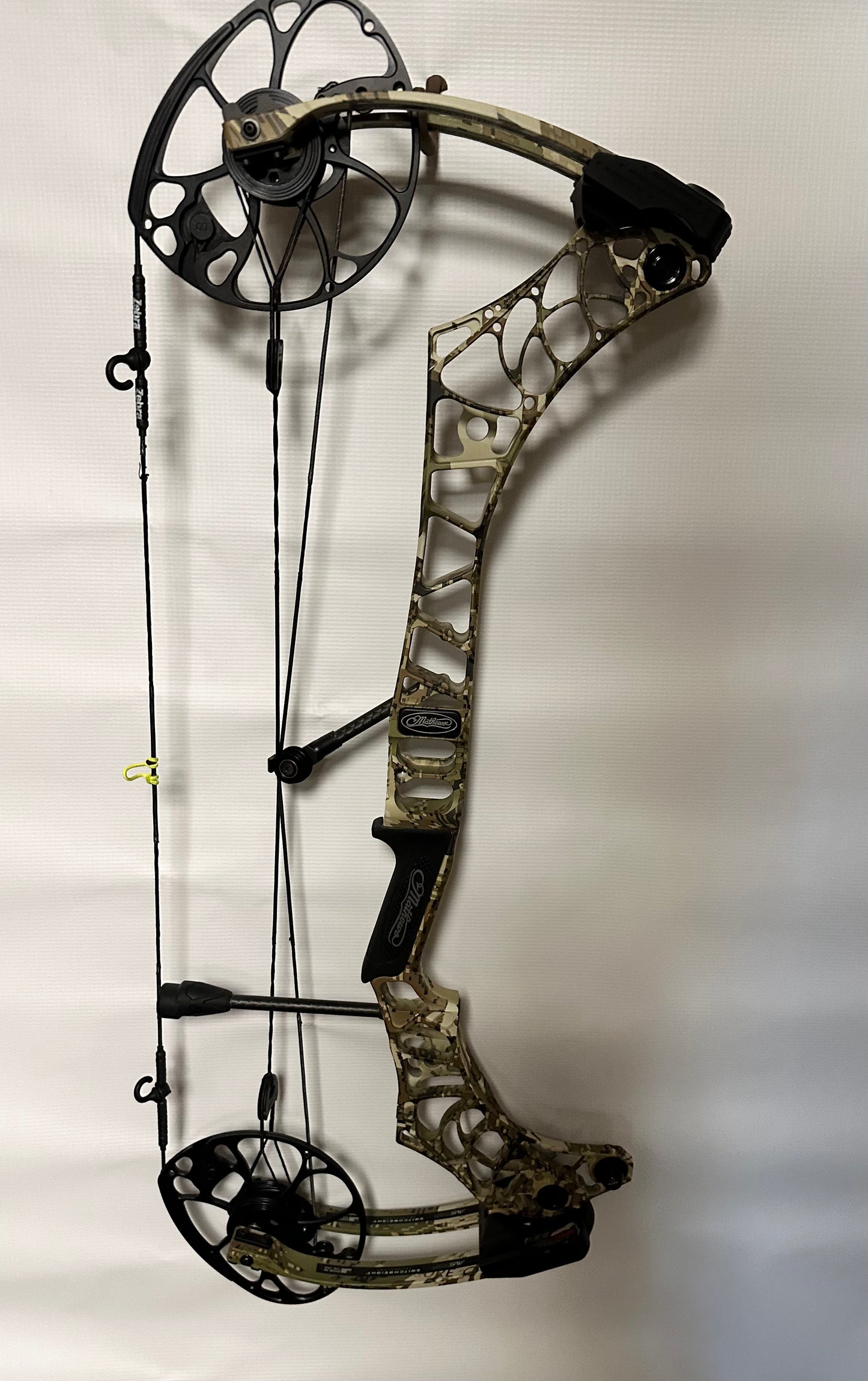 Used Mathews V3 27