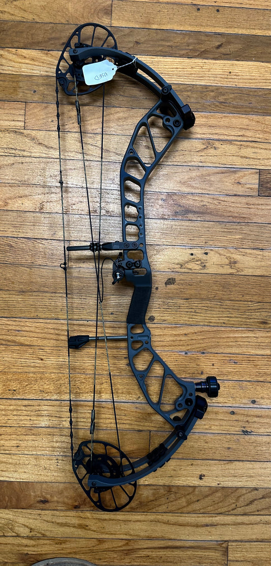 Used PSE Omen - RH 70lb - Charcoal