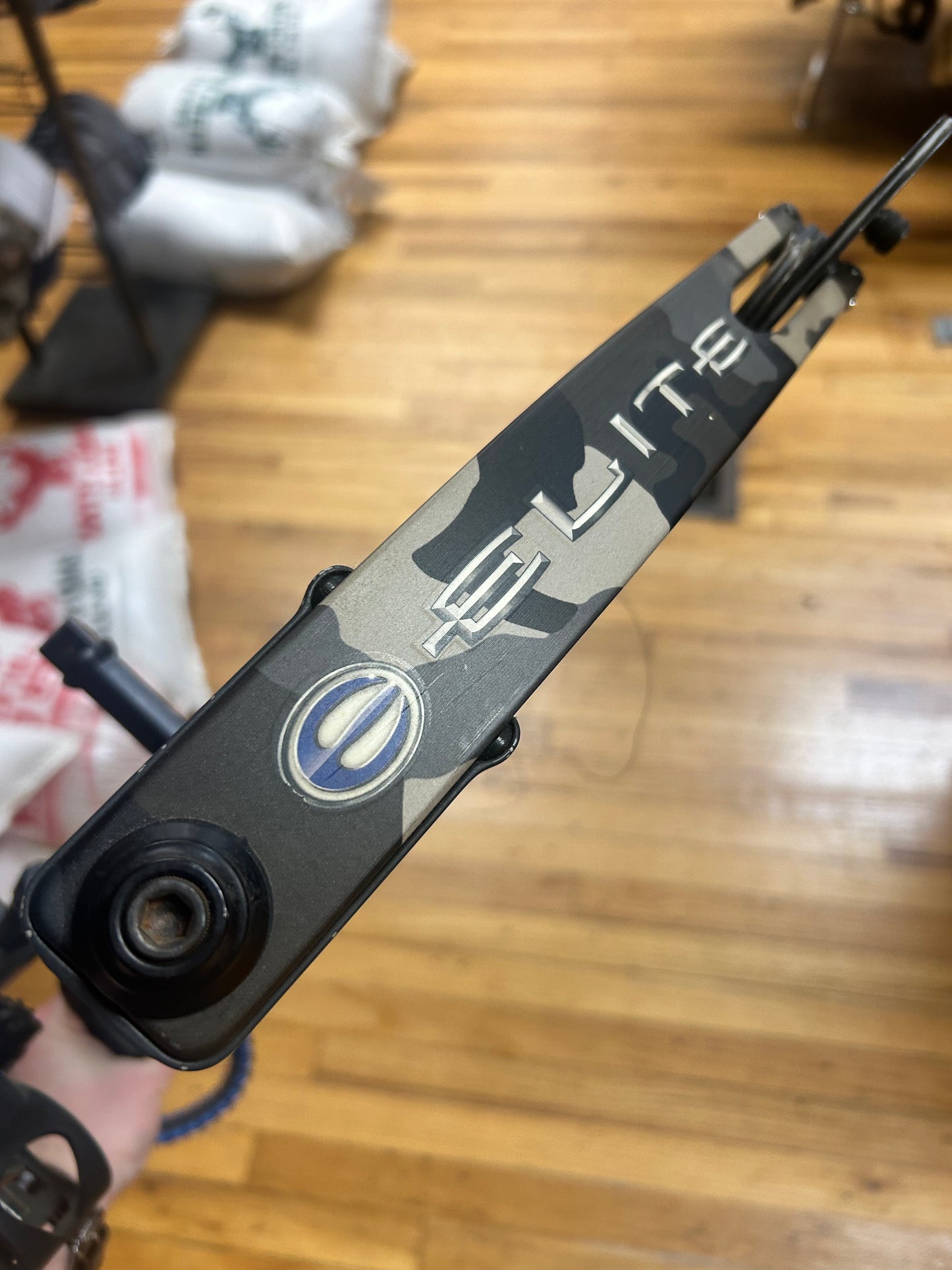 (Used) Elite Impulse 31 loaded