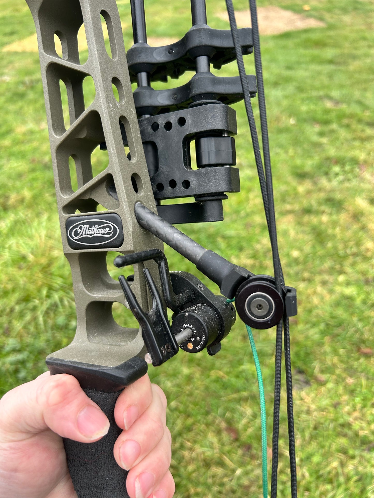 (Used) Mathews Archery V3 31 loaded