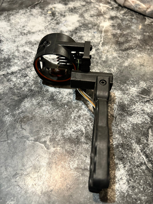 (Used) Fuse five pin sight RH