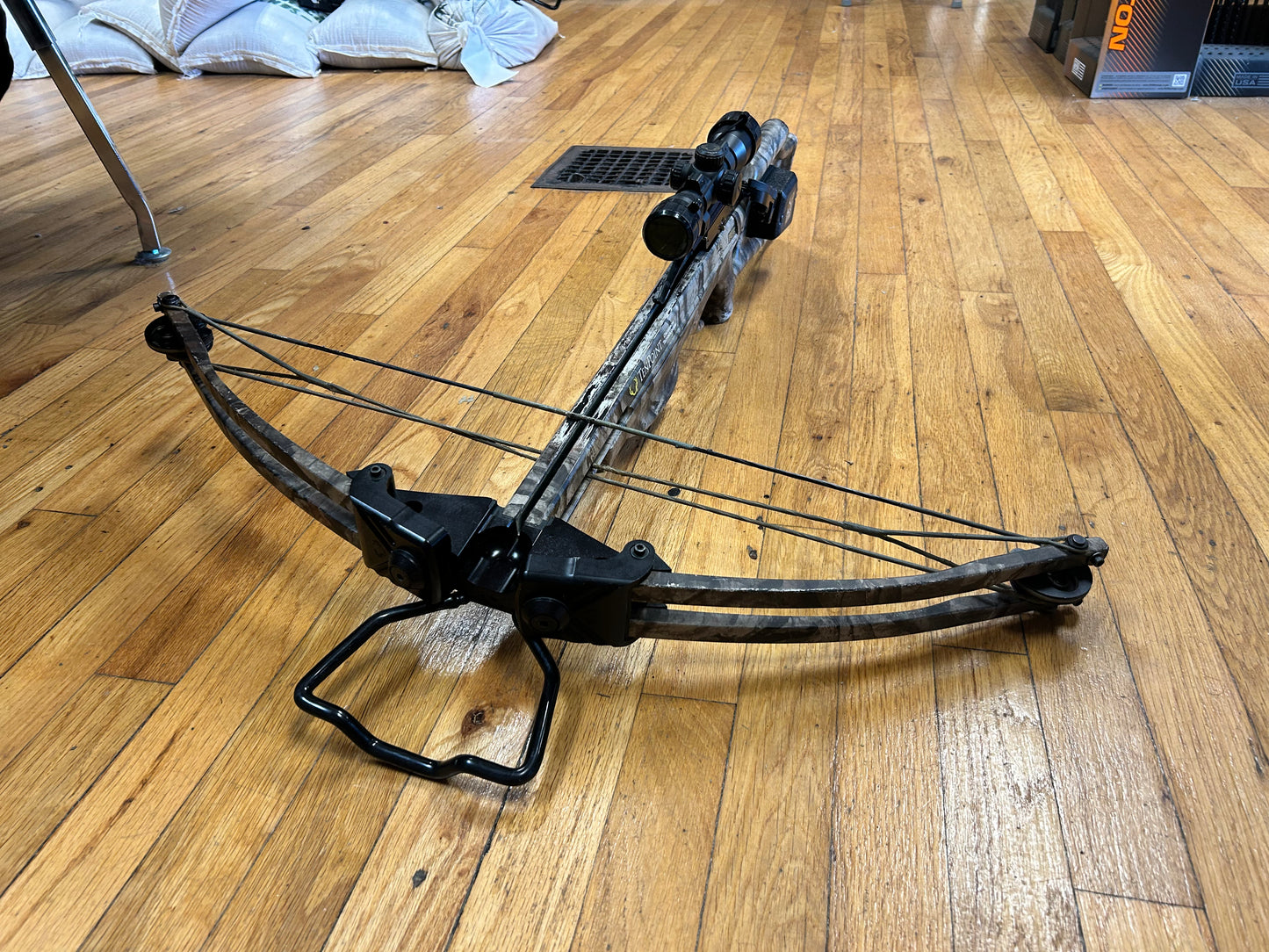 (Used) Tenpoint titan