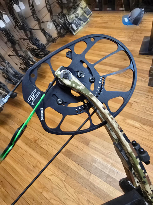 Used Right Hand PSE Embark Nock-On